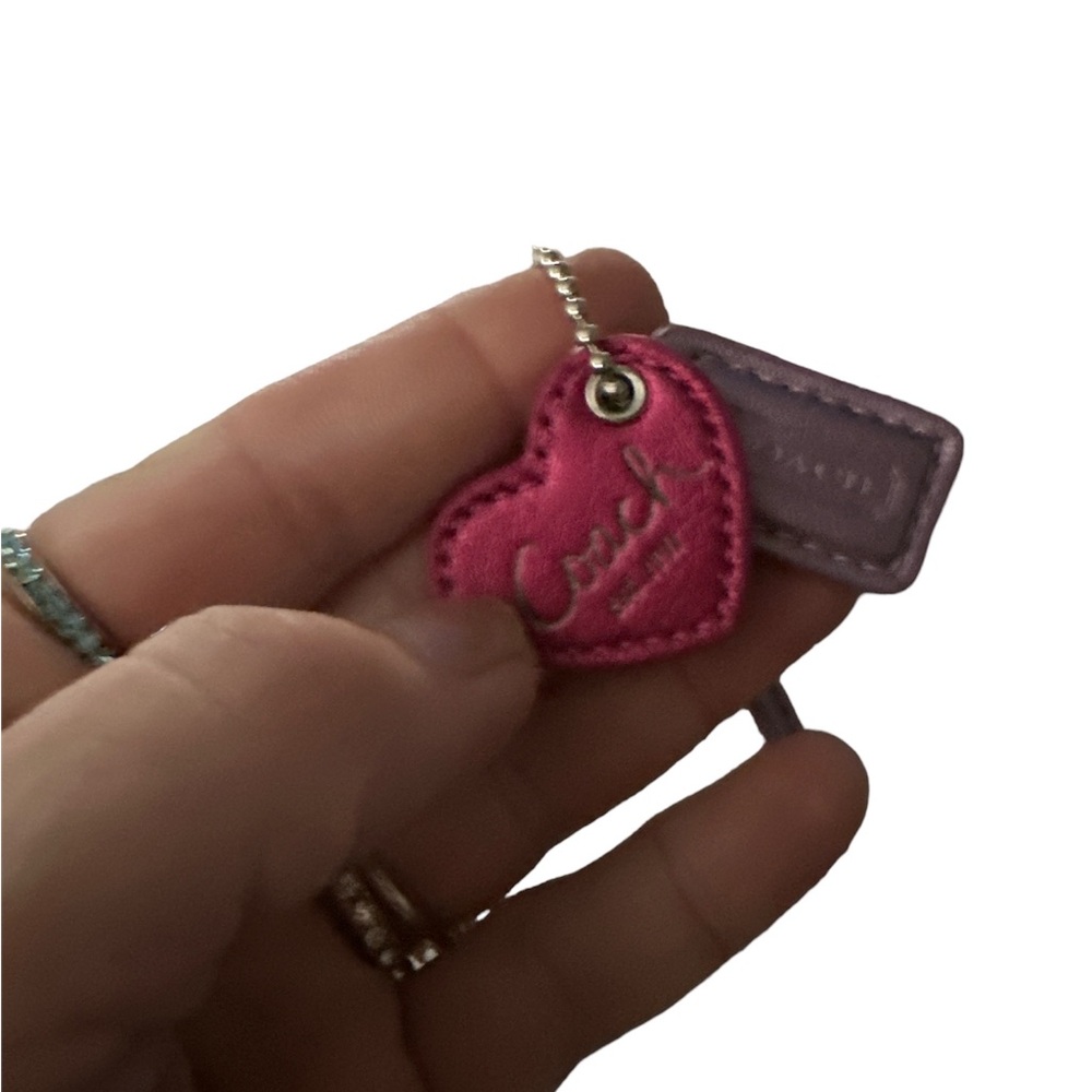 NWOT coach Purple Heart wristlet cokes with two keychains pink interior - Picture 3 of 6